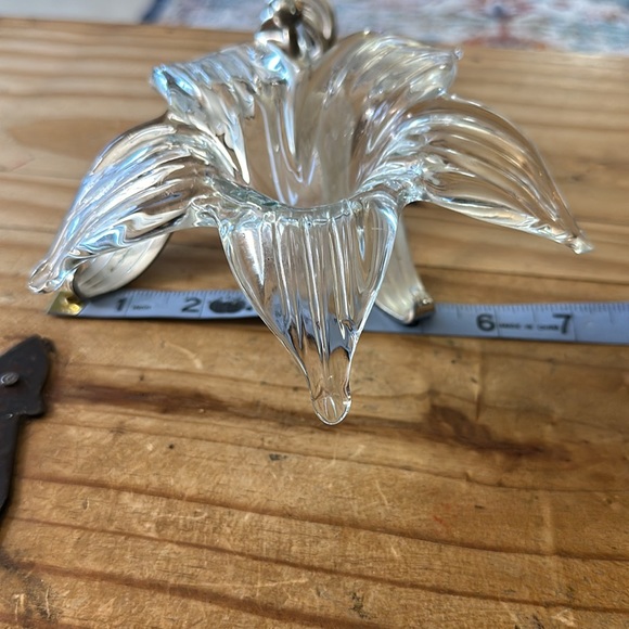 Vintage Clear Blown Glass Trumpet Lily Flower / Bud / Stem Vase In Silver Plate. - Picture 10 of 11